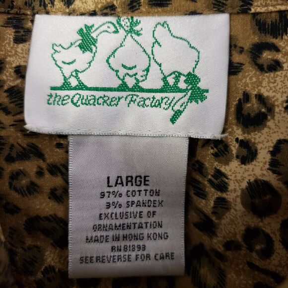 Quacker Factory Women Shirt Large LeopardPrint Stretch Rhinestone Studded Pocket - Picture 8 of 9